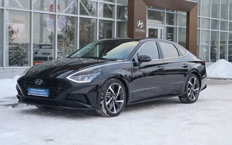 Hyundai Sonata 2021 года за 12 190 000 тг. в Астана