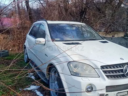 Mercedes-Benz ML 63 AMG 2007 года за 5 500 000 тг. в Алматы – фото 5