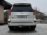 Toyota Land Cruiser Prado 2006 года за 10 600 000 тг. в Атырау