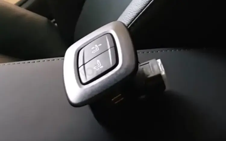 Toyota camry Кнопка управления пассажирском сиденьем за 35 000 тг. в Алматы