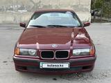 BMW 320 1993 года за 2 000 000 тг. в Алматы