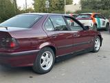 BMW 320 1993 года за 2 000 000 тг. в Алматы – фото 5