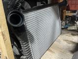 Интеркулер радиатор PASAAT B6 1.8L за 30 000 тг. в Астана