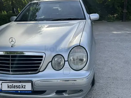 Mercedes-Benz E 320 2000 года за 8 500 000 тг. в Алматы – фото 29