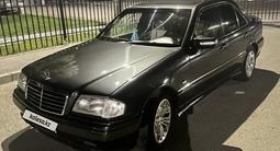 Mercedes-Benz C 180 1994 годаүшін1 650 000 тг. в Усть-Каменогорск – фото 5