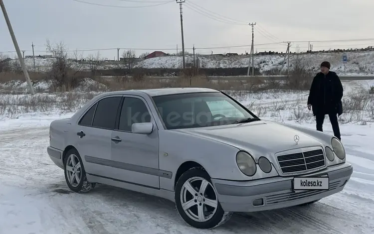 Mercedes-Benz E 230 1997 года за 2 700 000 тг. в Талдыкорган