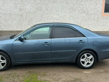 Toyota Camry 2003 года за 5 200 000 тг. в Отеген-Батыр – фото 6