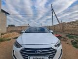 Hyundai Elantra 2017 года за 8 500 000 тг. в Актау – фото 3