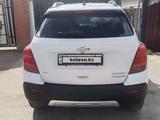 Chevrolet Tracker 2013 года за 4 400 000 тг. в Актобе – фото 2