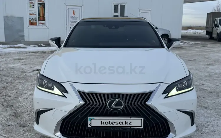 Lexus ES 250 2019 годаүшін17 500 000 тг. в Астана