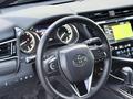 Toyota Camry 2018 года за 13 200 000 тг. в Семей – фото 4