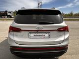 Hyundai Santa Fe 2022 года за 15 500 000 тг. в Актобе – фото 4