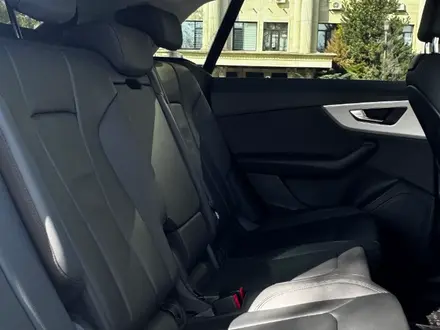 Audi Q8 2022 года за 33 500 000 тг. в Алматы – фото 17