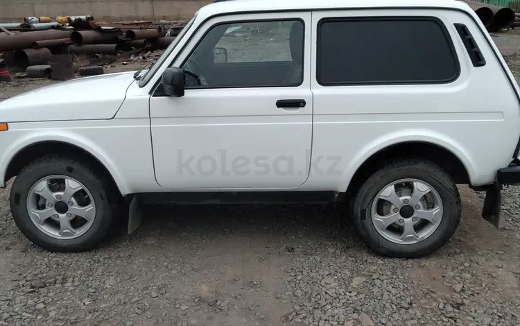 ВАЗ (Lada) Lada 2121 2021 годаүшін5 200 000 тг. в Павлодар