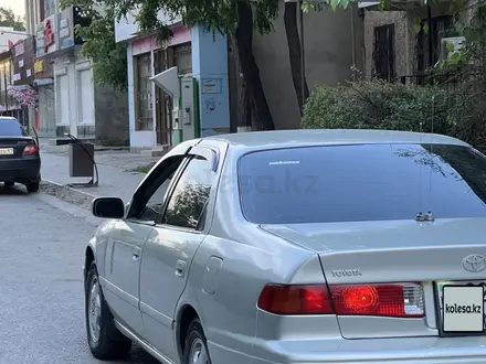 Toyota Camry 2000 года за 4 000 000 тг. в Шымкент – фото 9