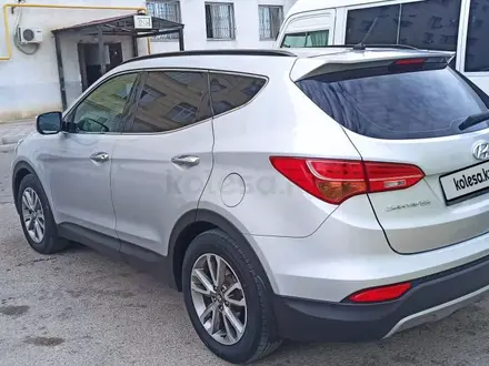 Hyundai Santa Fe 2013 года за 9 000 000 тг. в Актау – фото 6