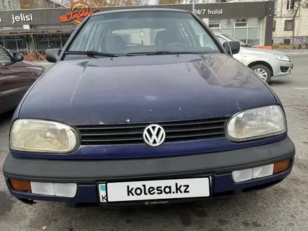 Volkswagen Golf 1993 года за 850 000 тг. в Павлодар