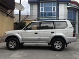 Toyota Land Cruiser Prado 1998 года за 7 800 000 тг. в Шымкент – фото 5