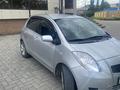 Toyota Yaris 2006 годаfor4 500 000 тг. в Семей – фото 2