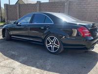 Mercedes-Benz S 500 2007 года за 8 000 000 тг. в Караганда