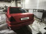 Mercedes-Benz C 200 1997 годаүшін1 500 000 тг. в Астана – фото 2