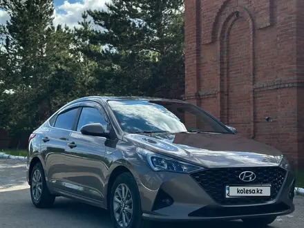 Hyundai Accent 2023 года за 8 500 000 тг. в Костанай