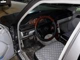Mercedes-Benz E 220 1994 года за 1 400 000 тг. в Алматы – фото 3