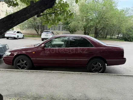 Toyota Camry 1996 года за 2 800 000 тг. в Алматы – фото 7