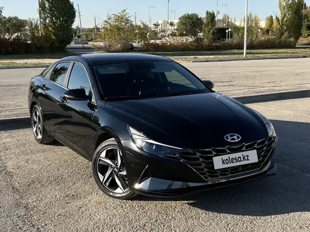 Hyundai Elantra 2023 года за 10 500 000 тг. в Актобе