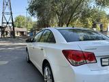 Chevrolet Cruze 2013 года за 3 700 000 тг. в Алматы – фото 2