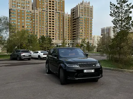 Land Rover Range Rover Sport 2018 года за 40 000 000 тг. в Алматы – фото 10