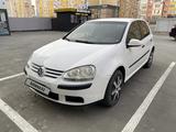 Volkswagen Golf 2006 годаүшін2 800 000 тг. в Атырау – фото 2