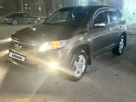 Toyota RAV4 2010 года за 8 000 000 тг. в Усть-Каменогорск – фото 10