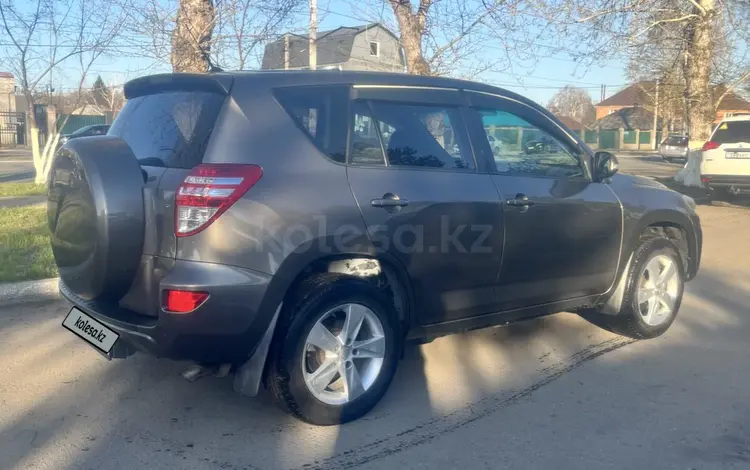 Toyota RAV4 2010 годаүшін8 000 000 тг. в Усть-Каменогорск