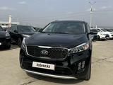 Kia Sorento 2018 года за 10 500 000 тг. в Атырау – фото 2