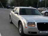 Chrysler 300C 2005 годаүшін4 800 000 тг. в Алматы – фото 3
