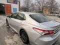 Toyota Camry 2018 годаfor11 000 000 тг. в Жанаозен – фото 3