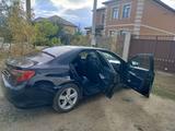 Toyota Camry 2013 года за 4 300 000 тг. в Актобе – фото 2