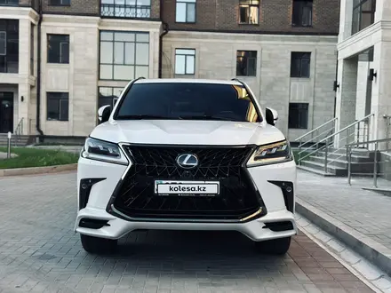 Lexus LX 570 2019 года за 49 000 000 тг. в Караганда – фото 2