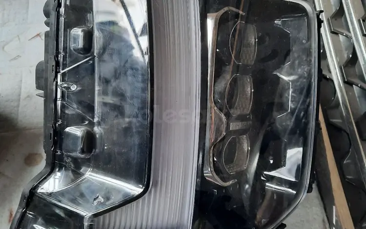 Фара Hyundai Palisade 2023 за 3 000 тг. в Алматы