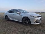 Toyota Camry 2022 года за 16 500 000 тг. в Уральск – фото 5