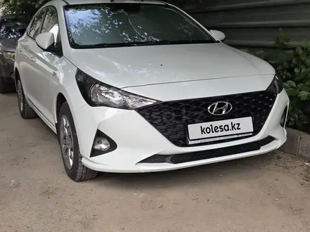 Hyundai Accent 2021 года за 7 400 000 тг. в Алматы – фото 11