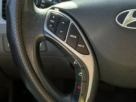 Hyundai Elantra 2014 года за 5 000 000 тг. в Актобе – фото 12