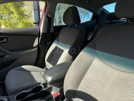 Hyundai Elantra 2014 года за 5 000 000 тг. в Актобе – фото 16