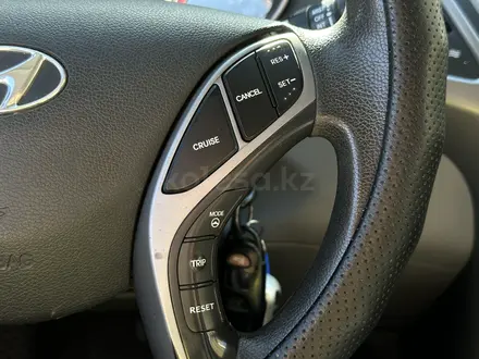 Hyundai Elantra 2014 года за 5 000 000 тг. в Актобе – фото 13