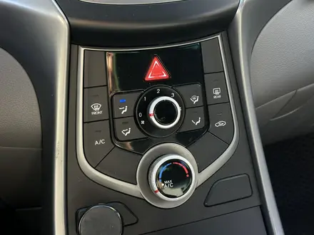 Hyundai Elantra 2014 года за 5 000 000 тг. в Актобе – фото 8