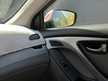 Hyundai Elantra 2014 года за 5 000 000 тг. в Актобе – фото 10
