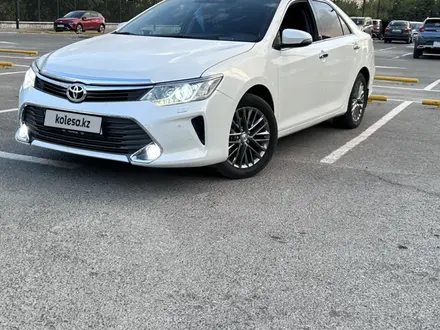 Toyota Camry 2015 года за 11 000 000 тг. в Шымкент