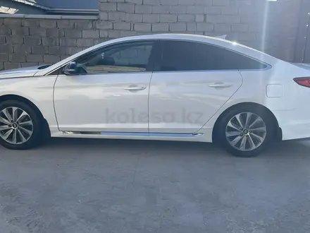 Hyundai Sonata 2016 года за 9 000 000 тг. в Шымкент – фото 3