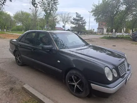 Mercedes-Benz E 200 1996 годаүшін3 000 000 тг. в Качар – фото 6